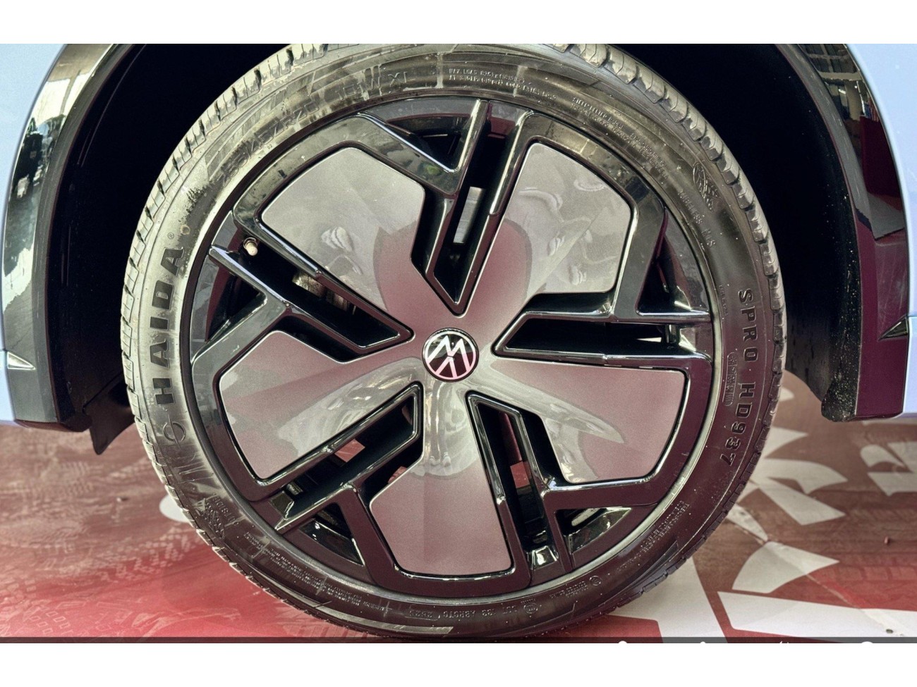 Volkswagen Tiguan L 2024