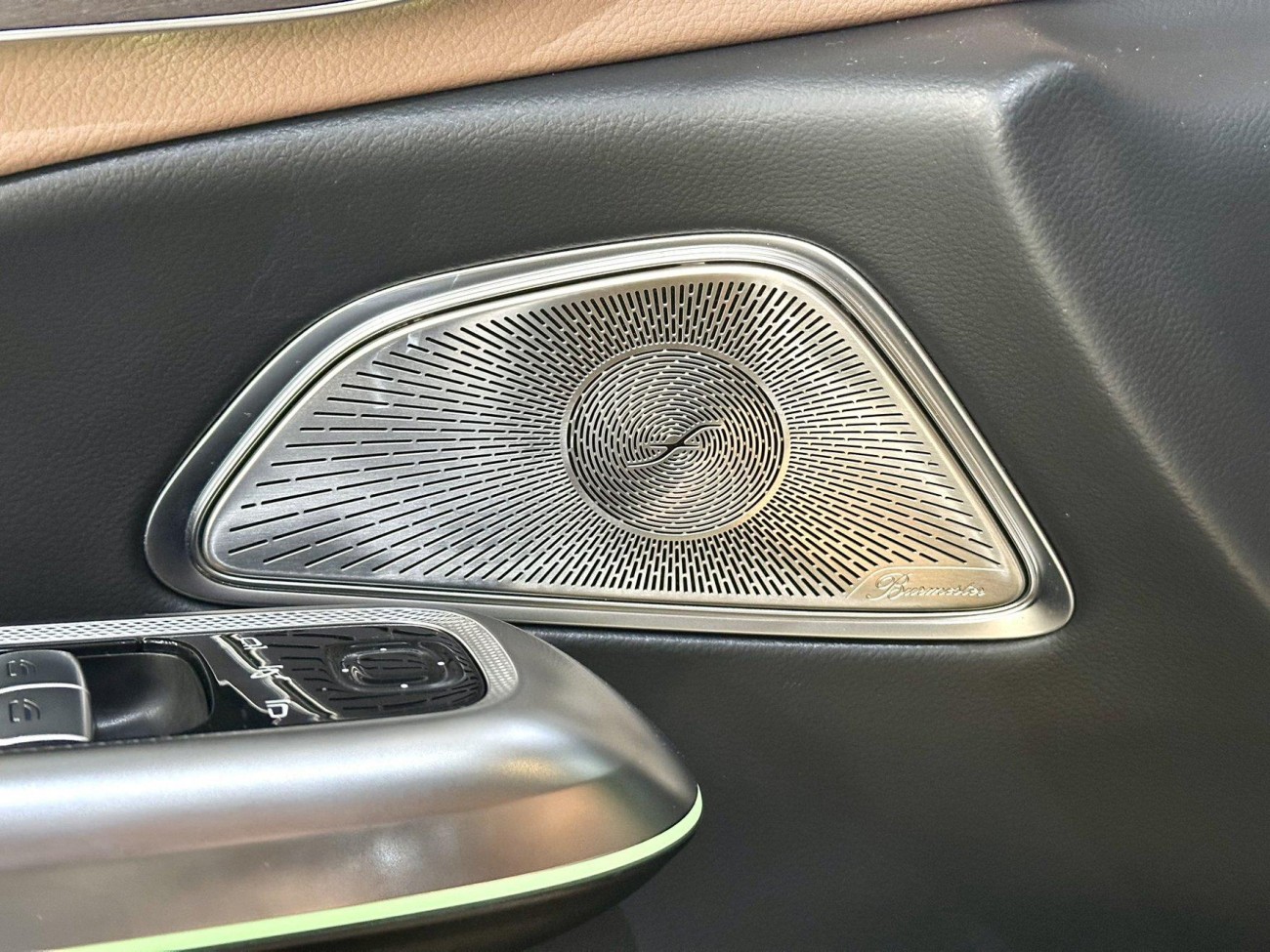 Mercedes-Benz E 300 L 2024