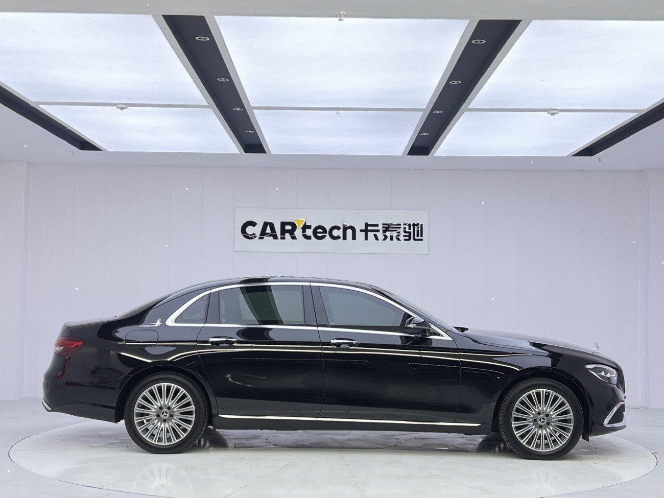 Mercedes-Benz E 300 L 2023