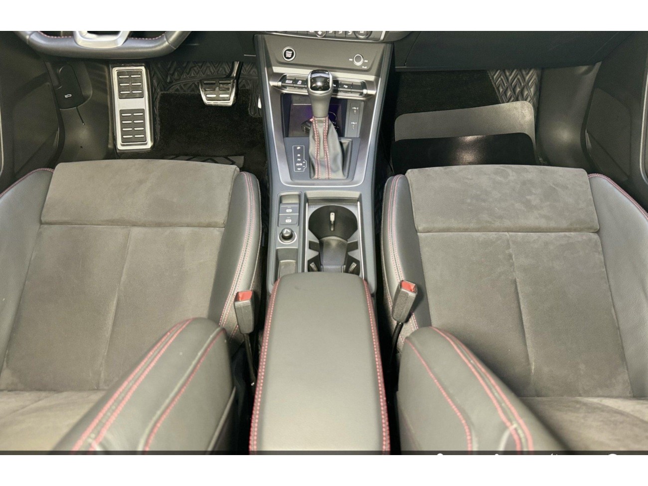 Audi Q3 40 TFSI 2021