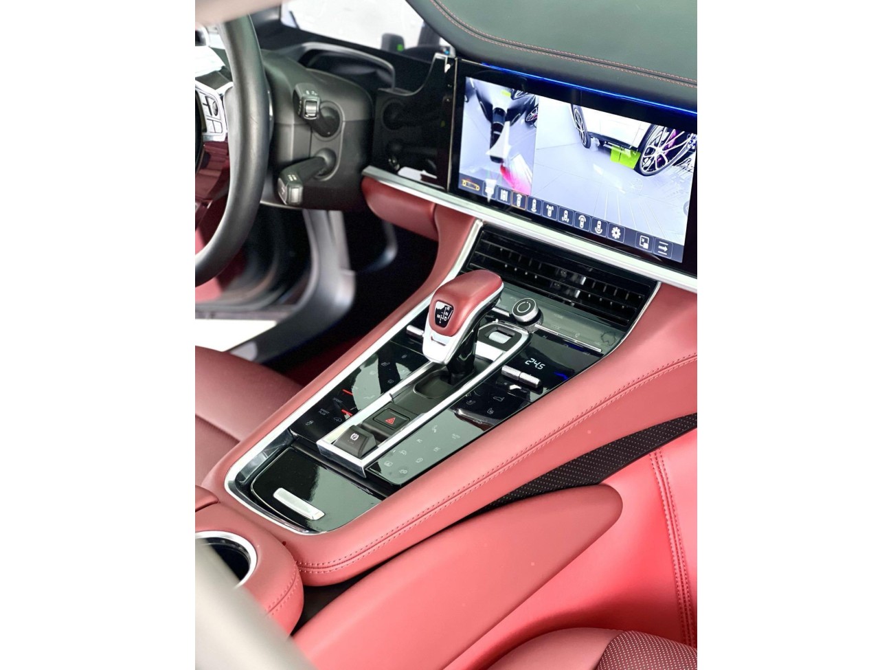 Porsche Panamera 2012