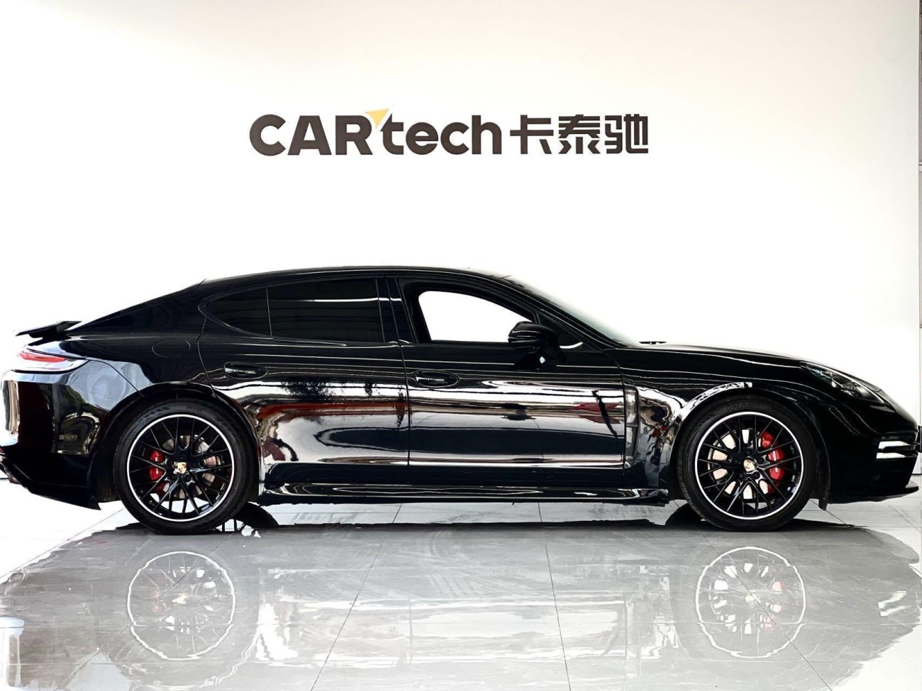 Porsche Panamera 2012