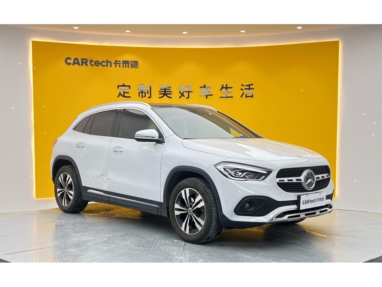 Mercedes-Benz GLA 200 2022