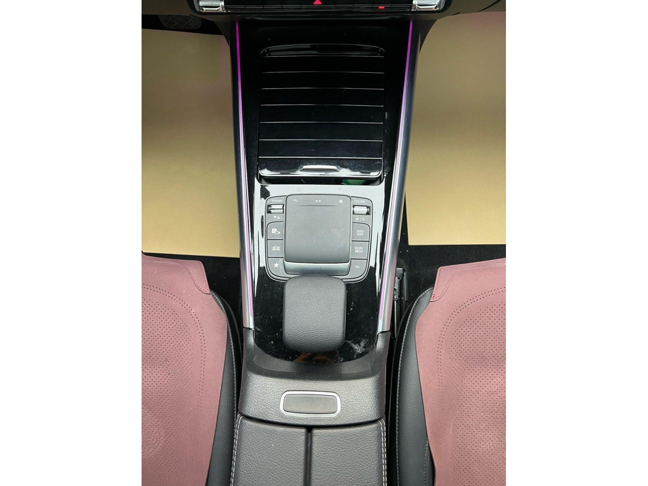 Mercedes-Benz GLA 200 2022