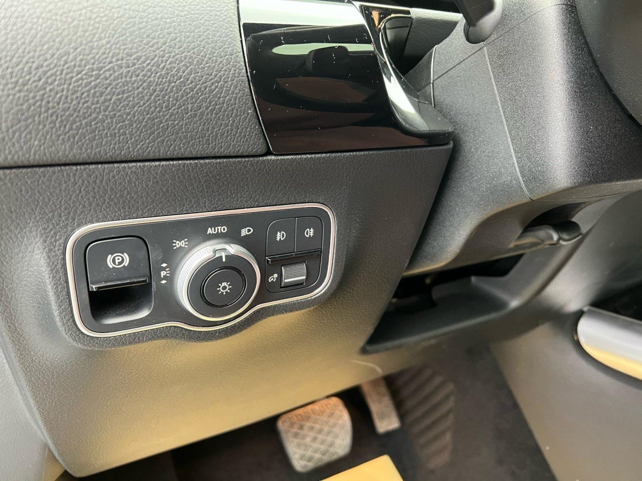 Mercedes-Benz GLA 200 2022