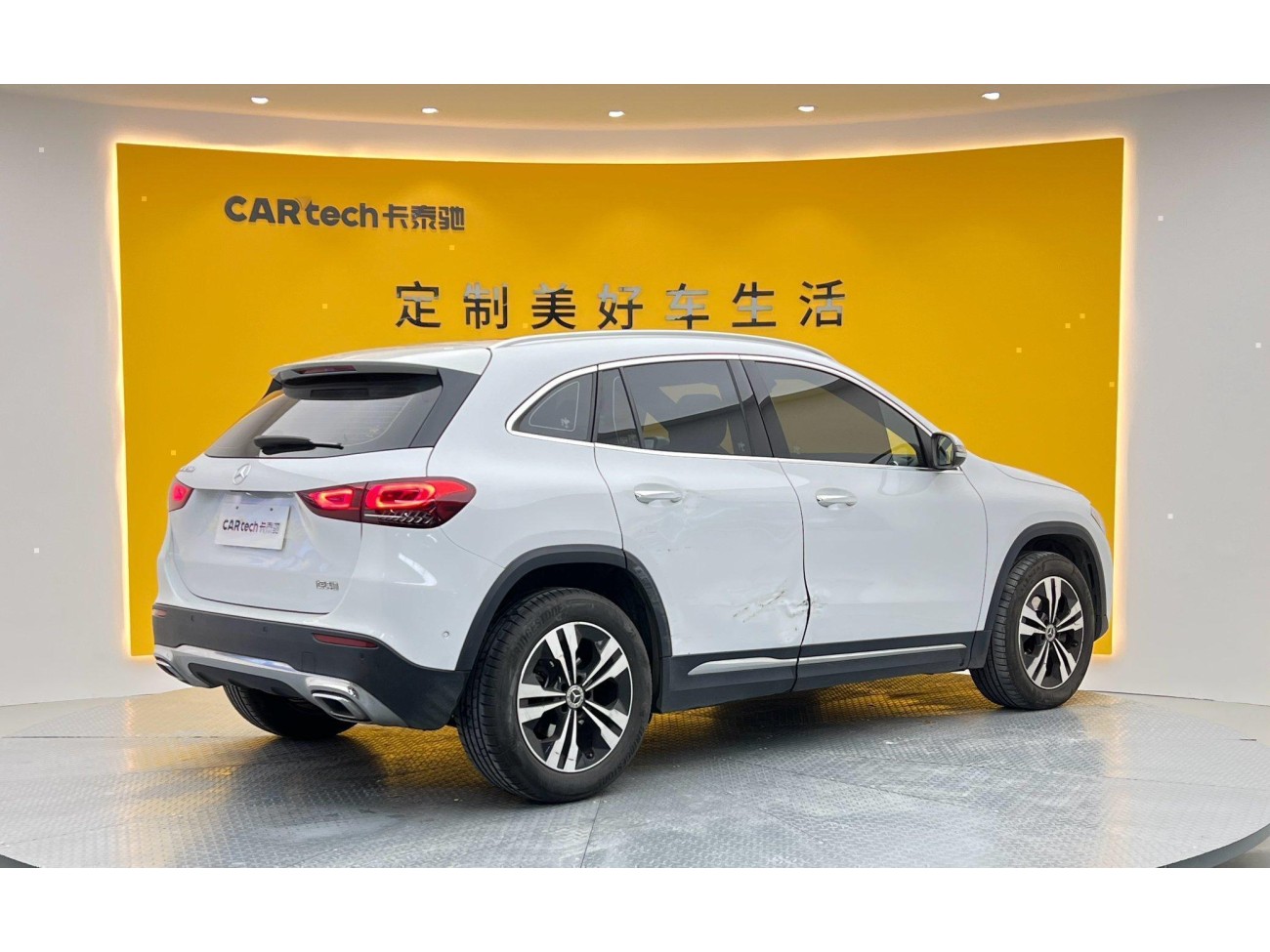 Mercedes-Benz GLA 200 2022