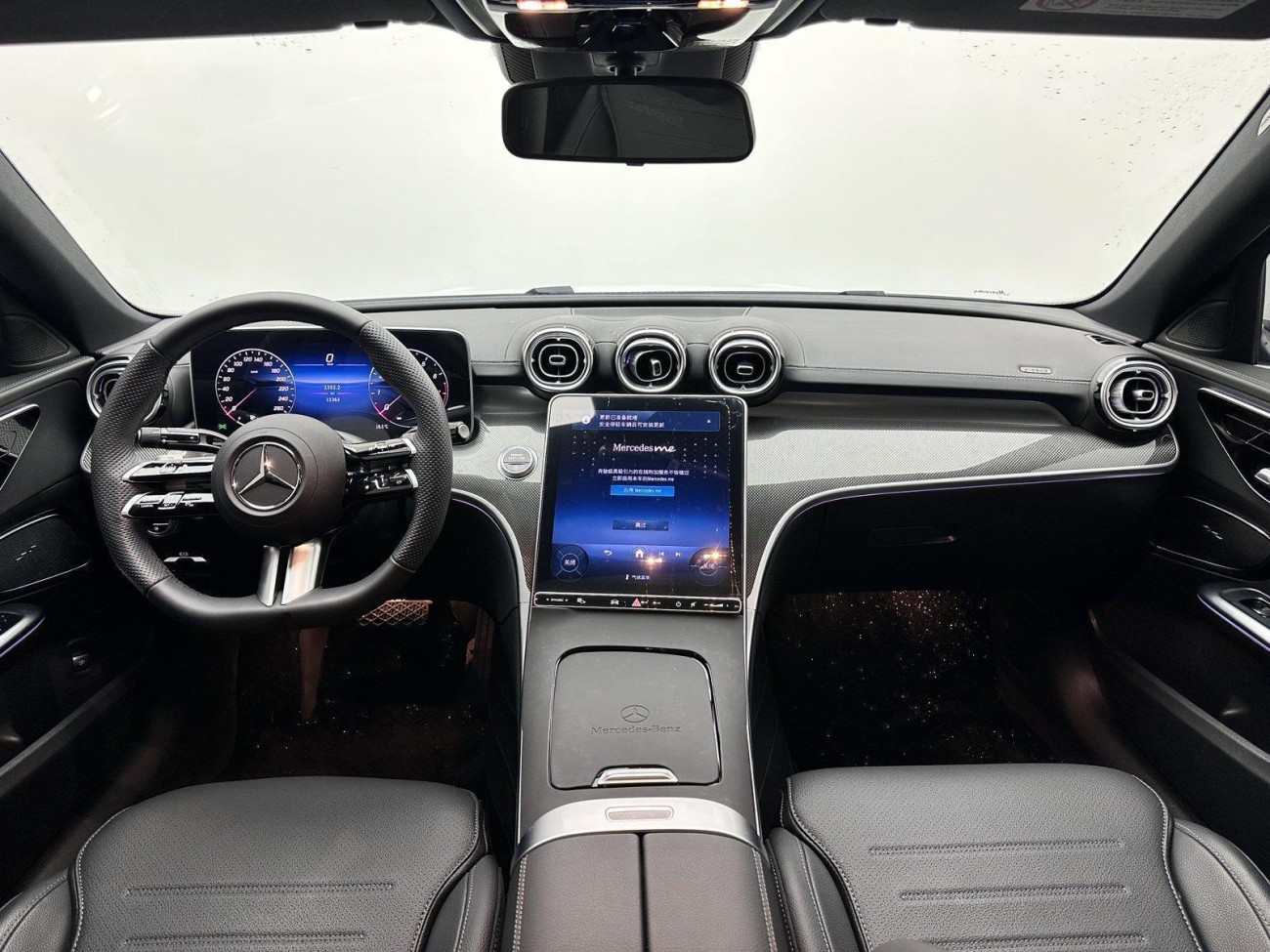 Mercedes-Benz C 260 L 2025