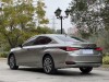 Lexus ES 200 2024