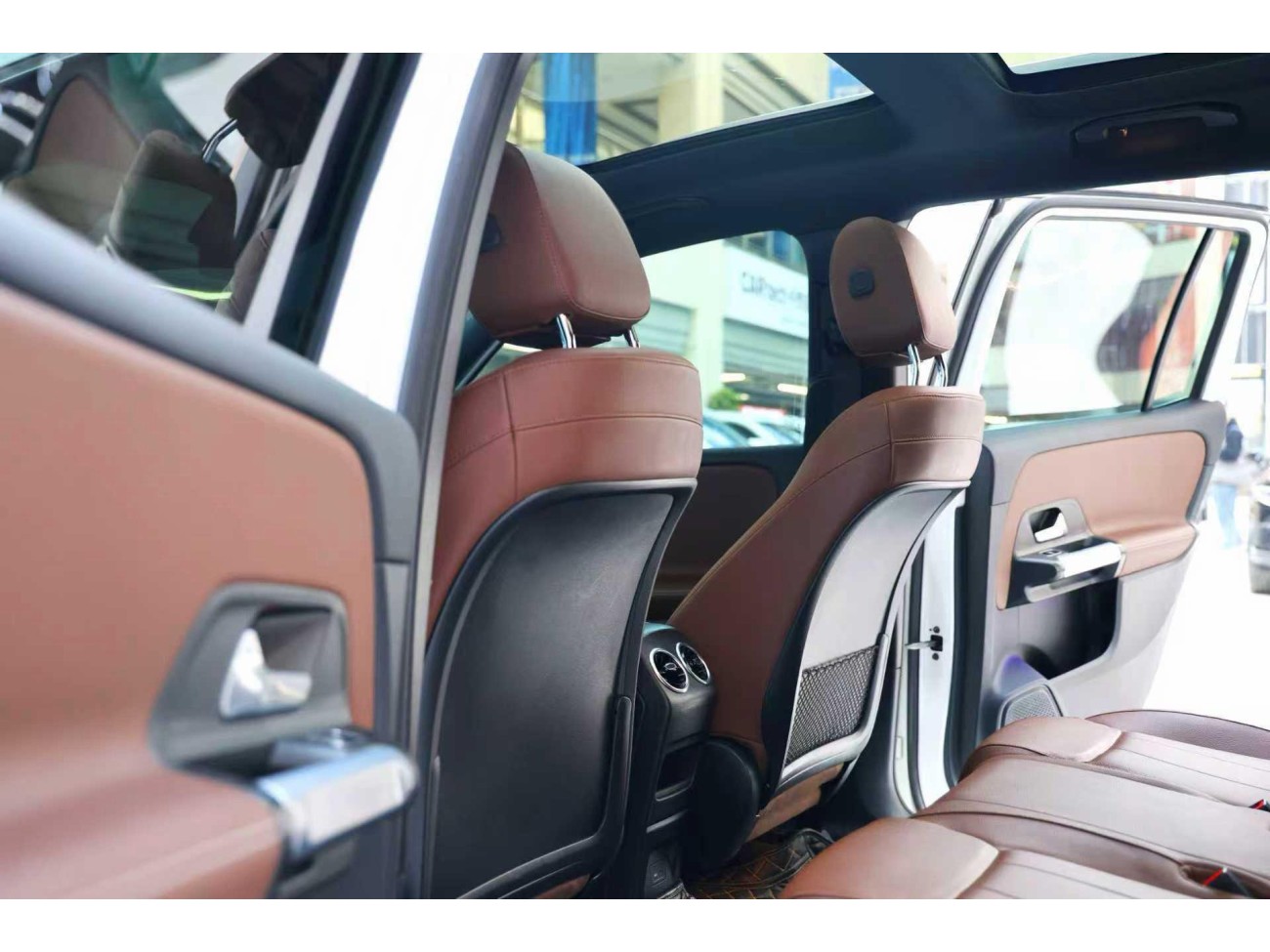 Mercedes-Benz GLB 2021