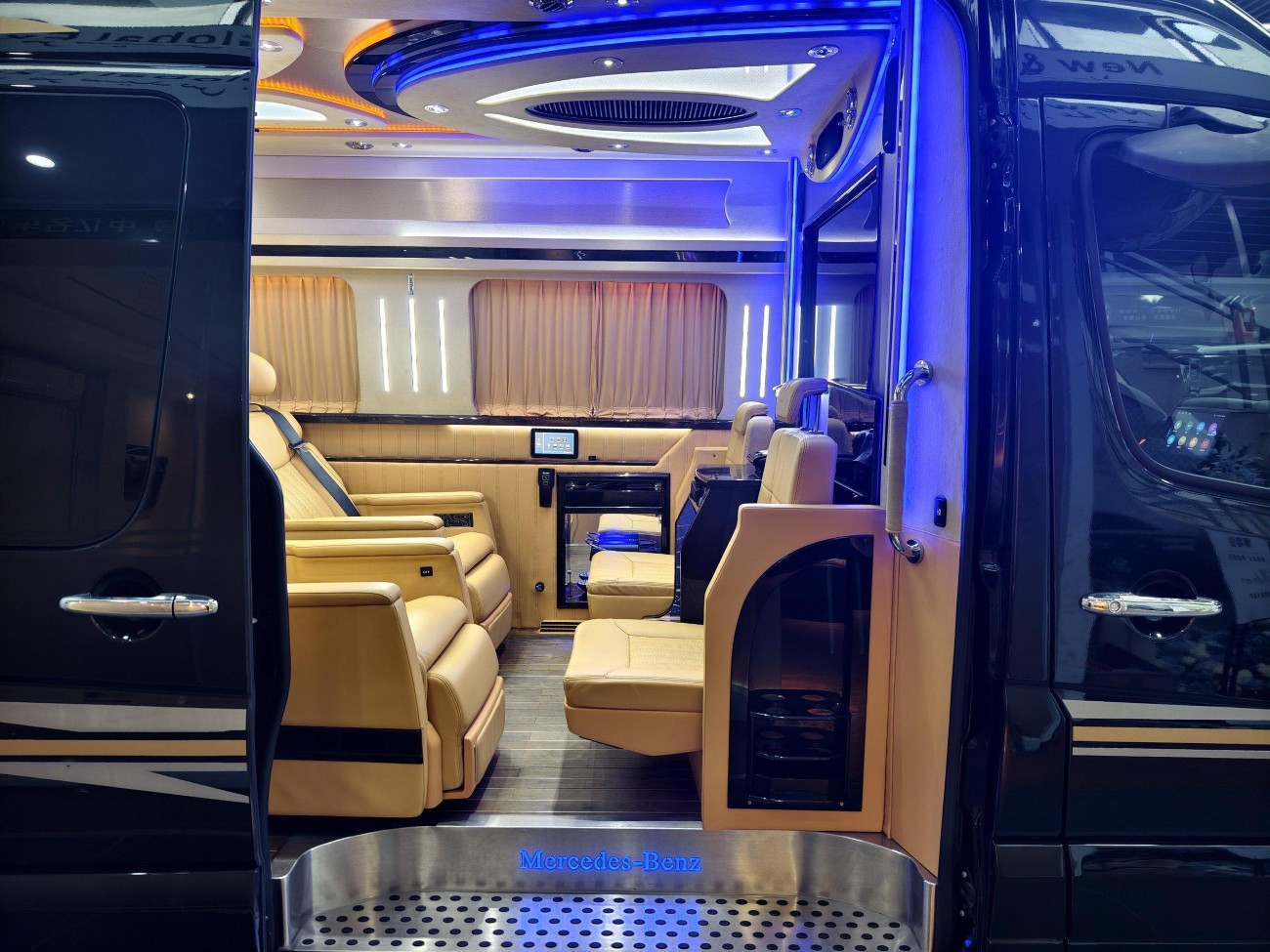 Mercedes-Benz 2017 2019