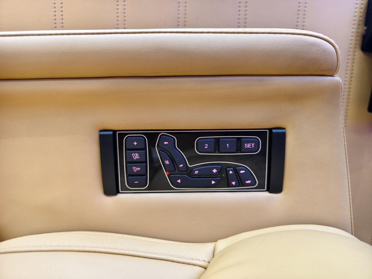 Mercedes-Benz 2017 2019