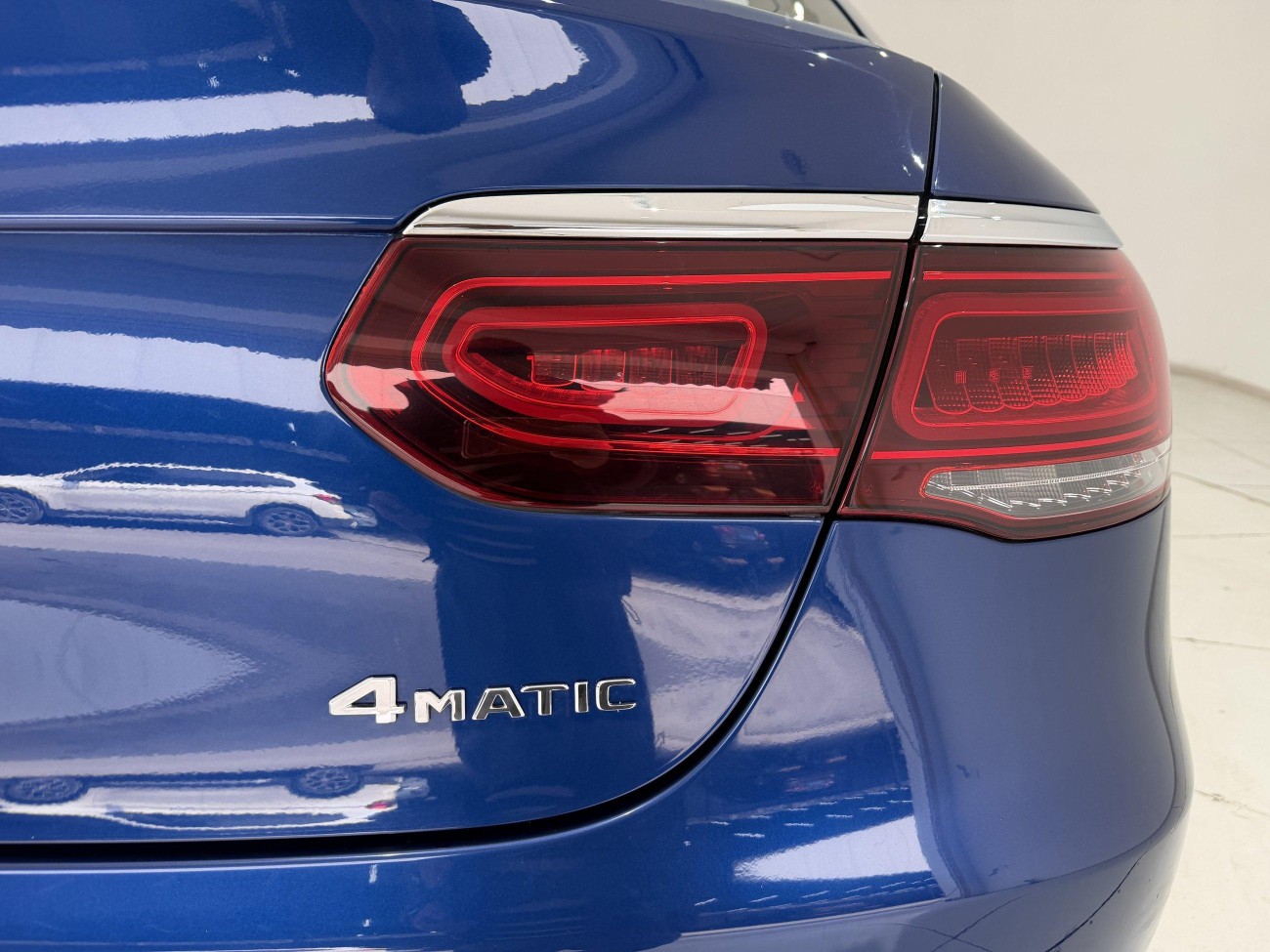 Mercedes-Benz GLC 260 4MATIC 2021