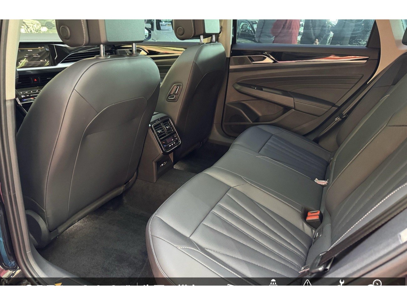 Volkswagen Passat 2025