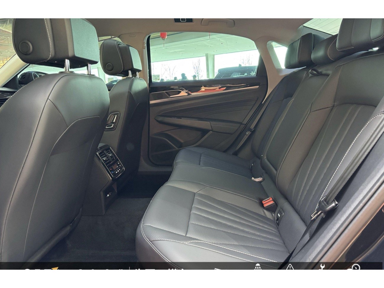 Volkswagen Passat 2025