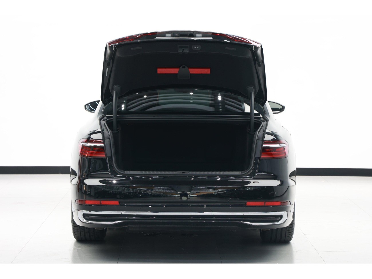 Audi A8L 50 TFSI 2024