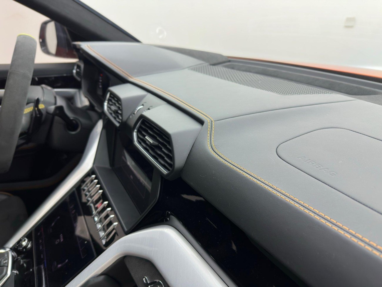 Lamborghini Urus 2019