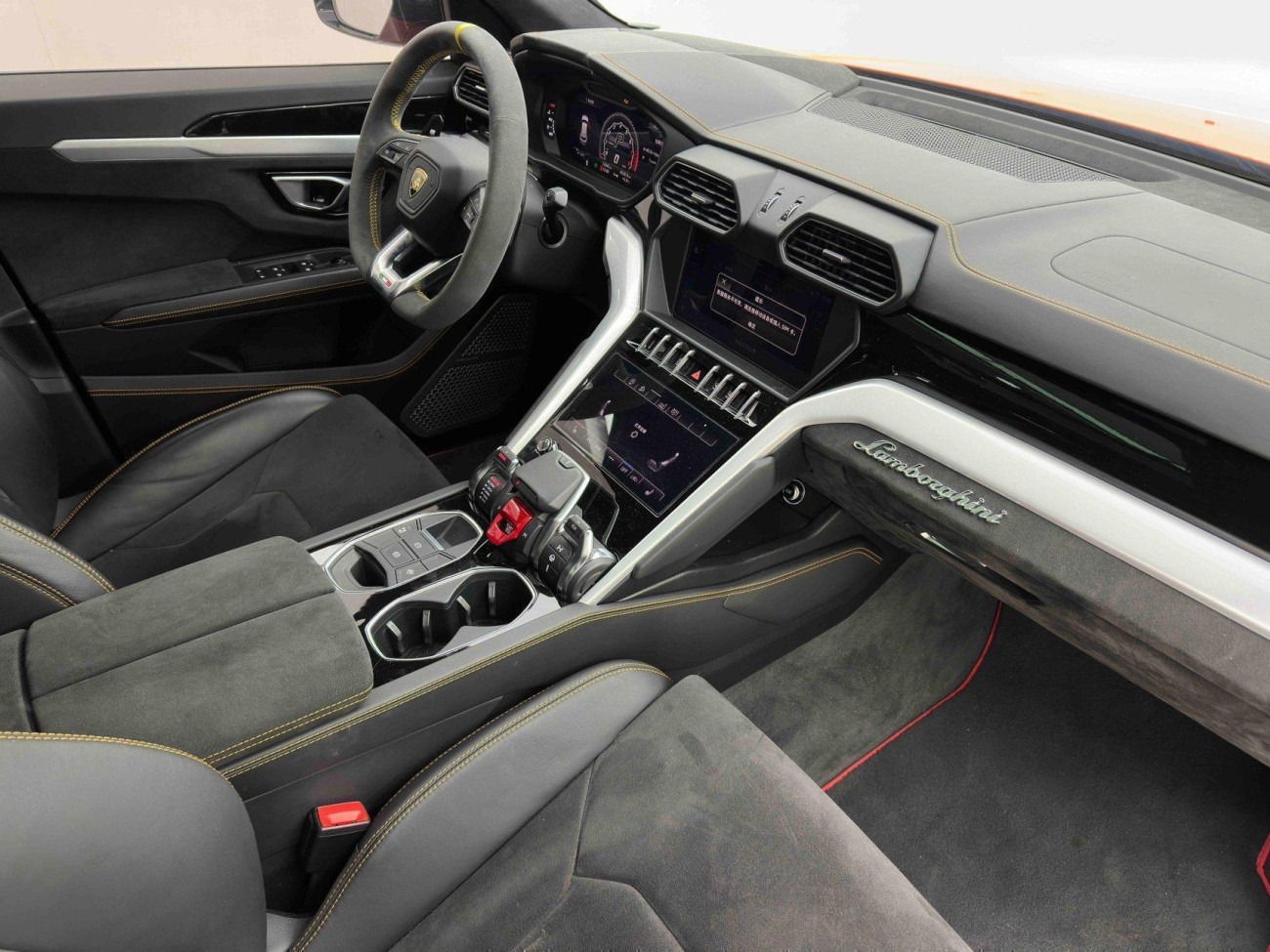 Lamborghini Urus 2019