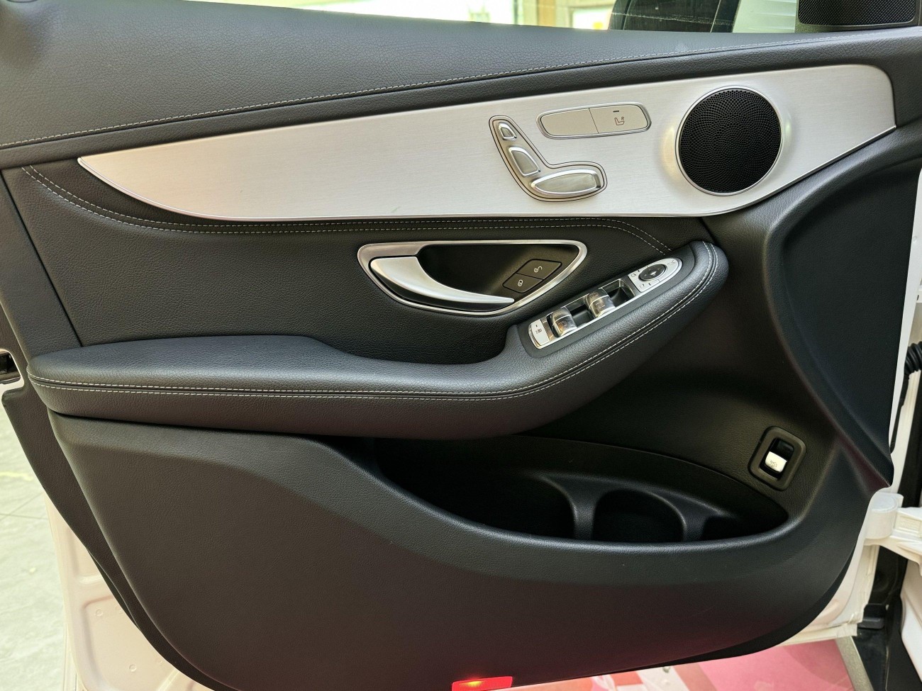 Mercedes-Benz GLC 260 L 2020