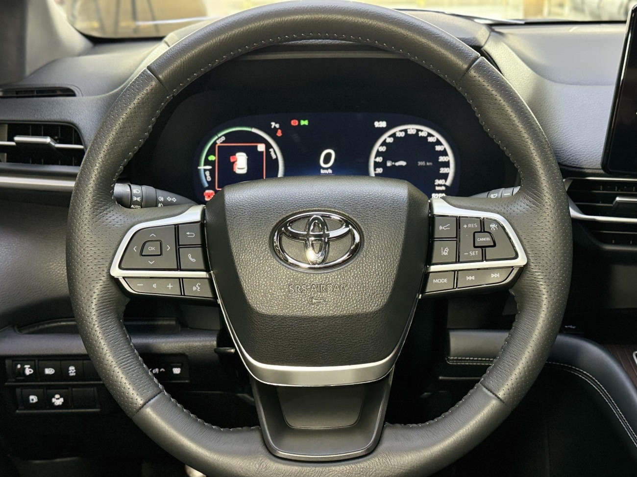 Toyota Granvia 2025
