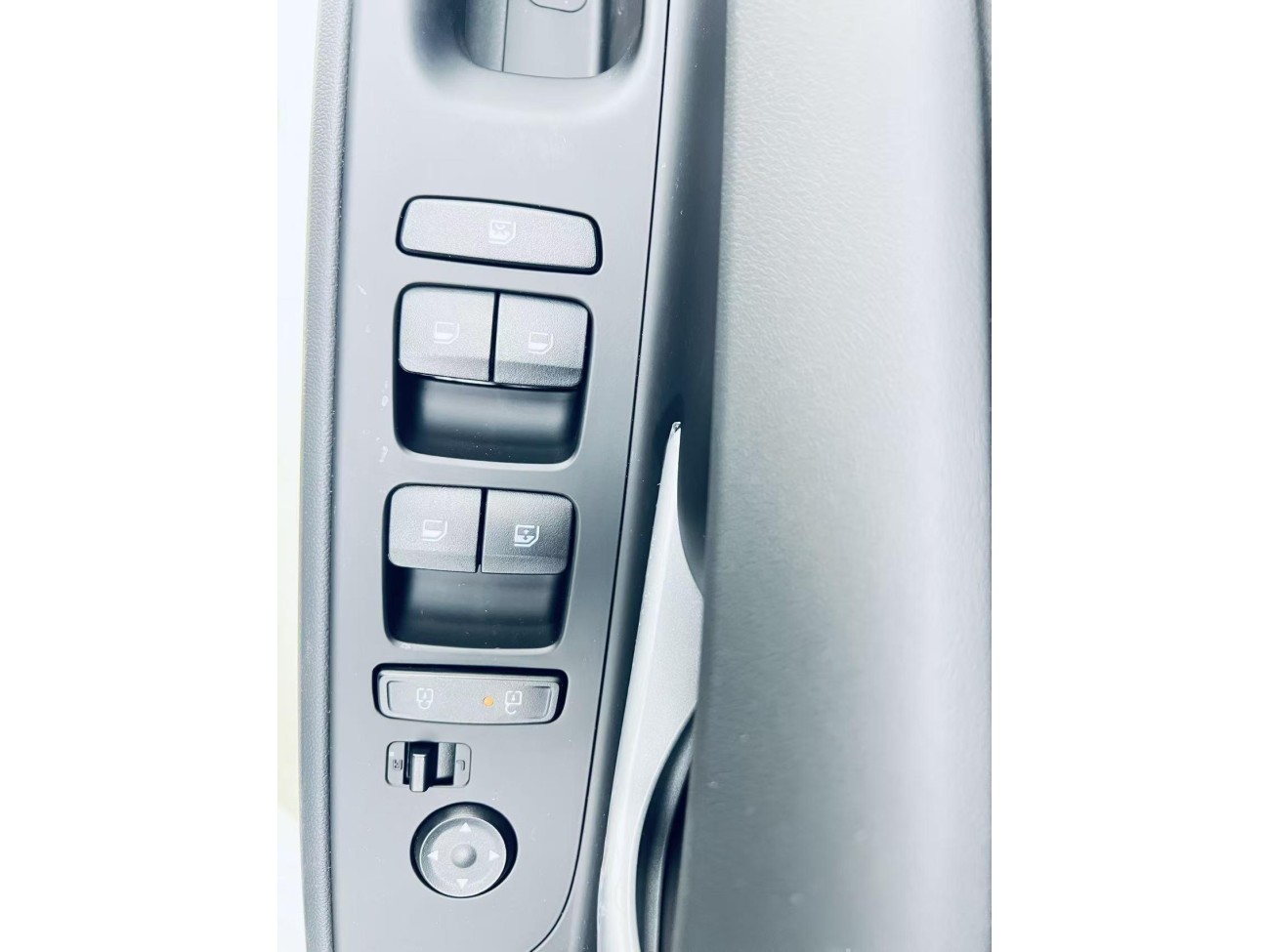 Hyundai Elantra 2025