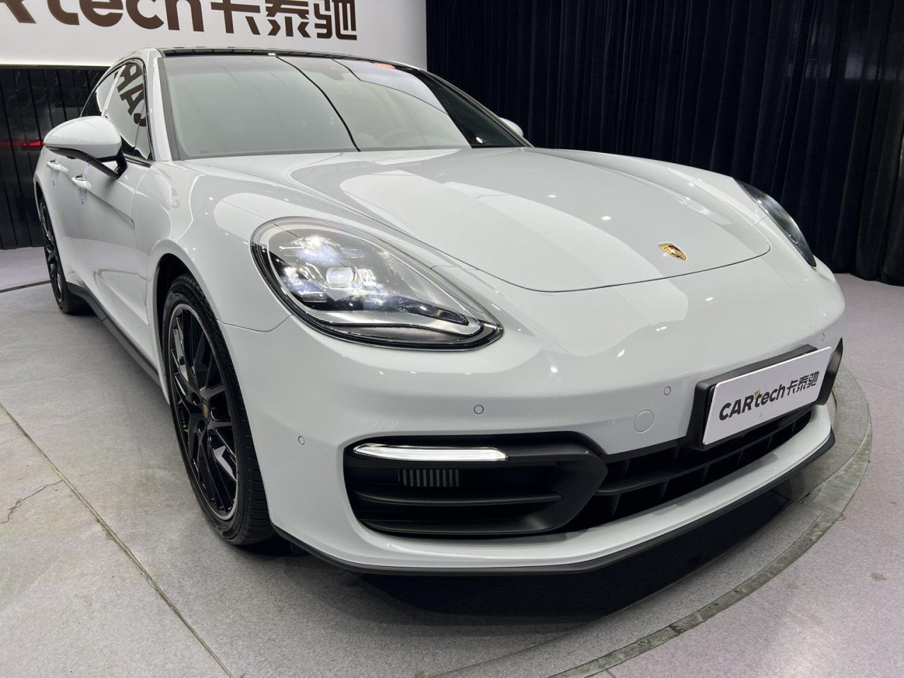 Porsche Panamera 2022