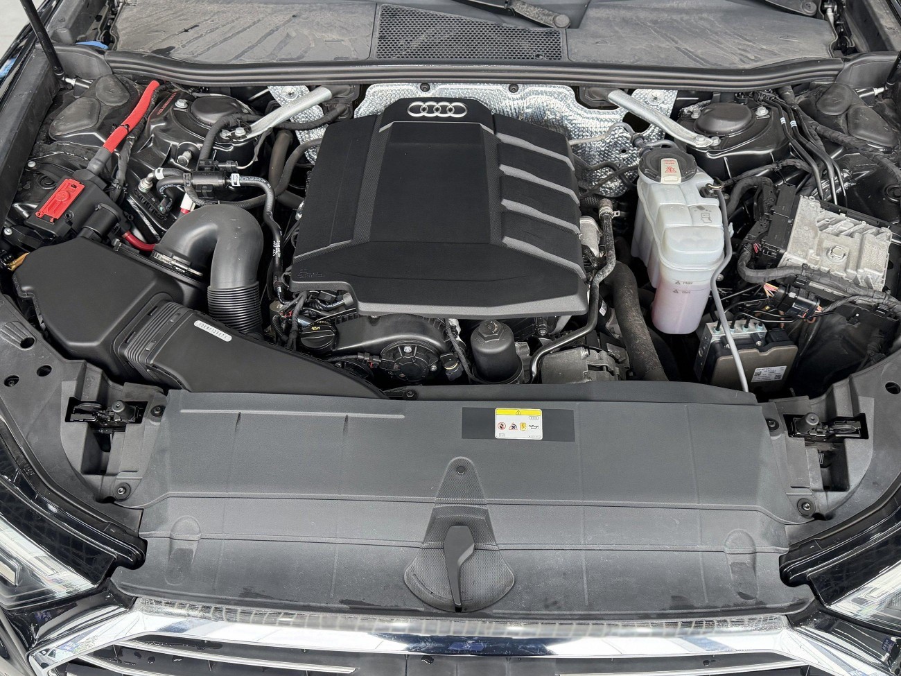 Audi A6L 40 TFSI 2025