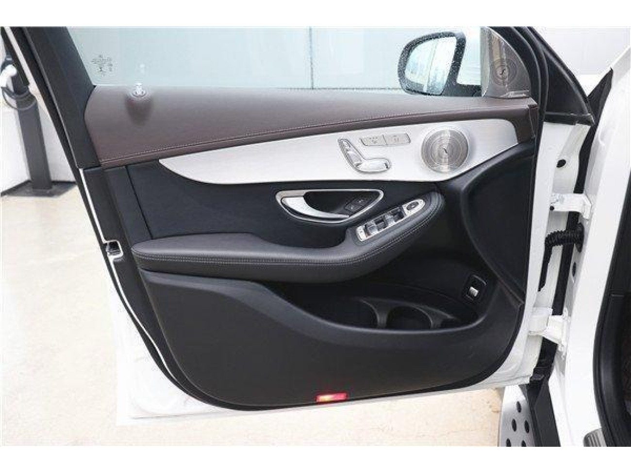 Mercedes-Benz GLC 260 L 2021