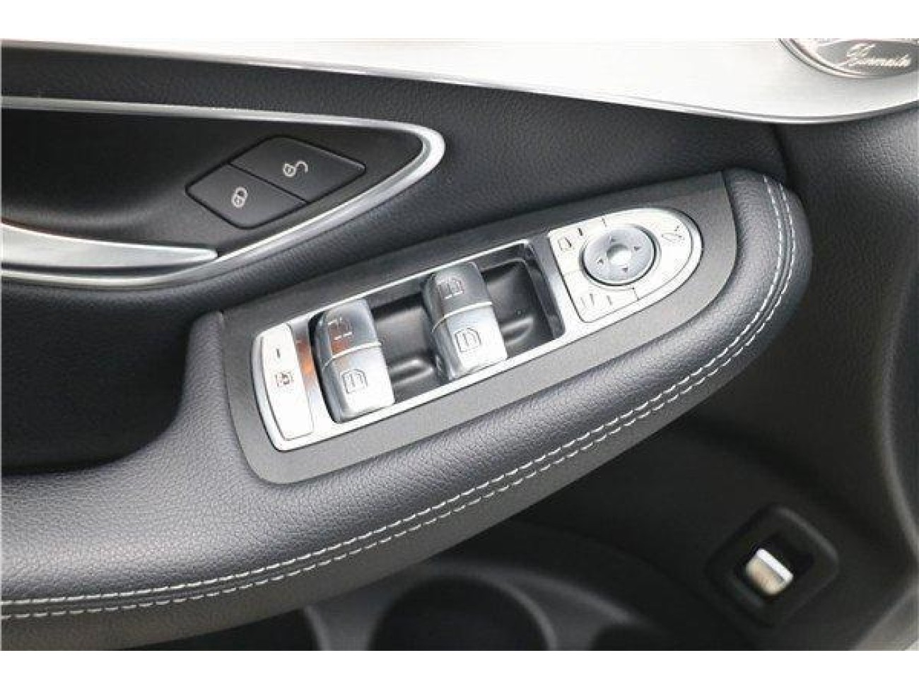 Mercedes-Benz GLC 260 L 2021