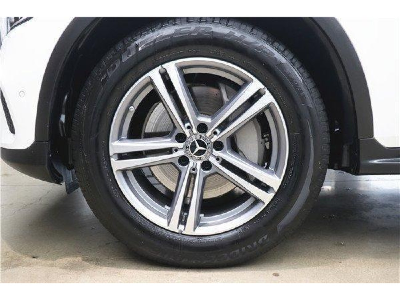 Mercedes-Benz GLC 260 L 2021