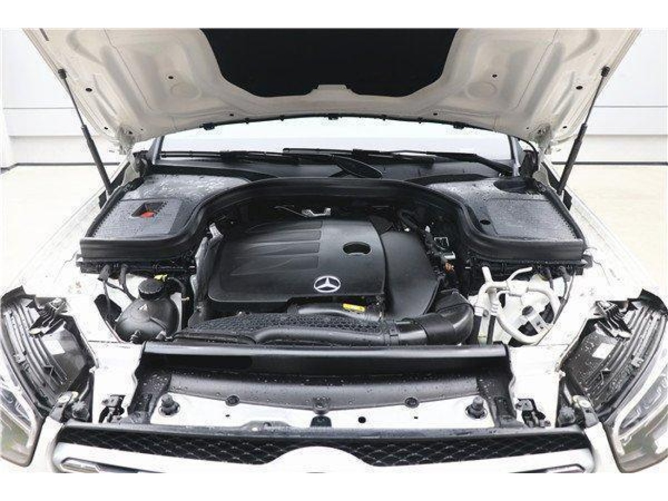 Mercedes-Benz GLC 260 L 2021