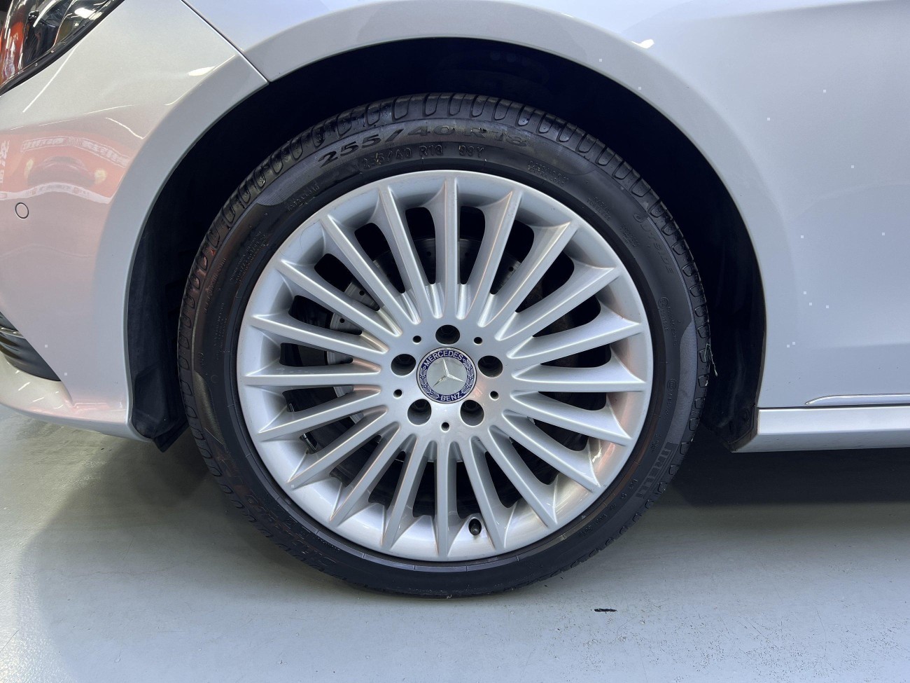 Mercedes-Benz E260L 2014