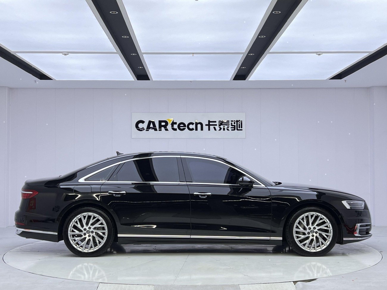 Audi A8L 55 TFSI 2019