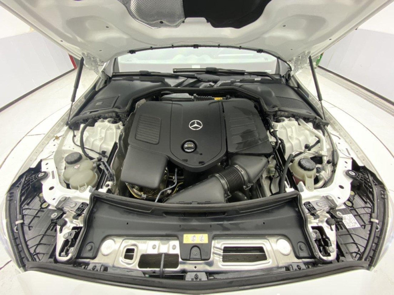 Mercedes-Benz C 260 L 2025