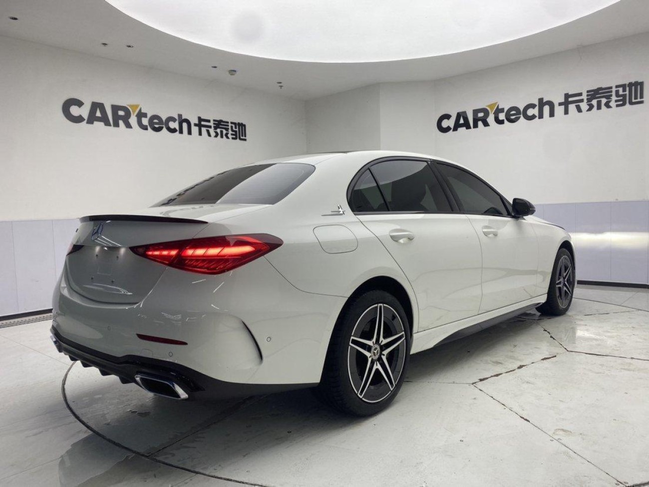 Mercedes-Benz C 260 L 2025