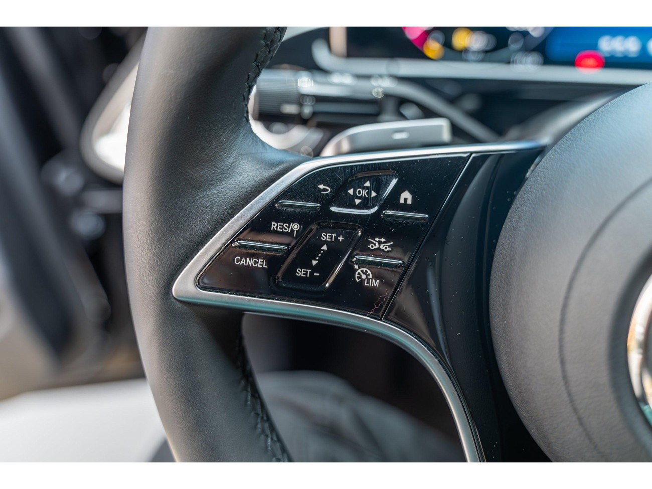 Mercedes-Benz E 300 L 2024