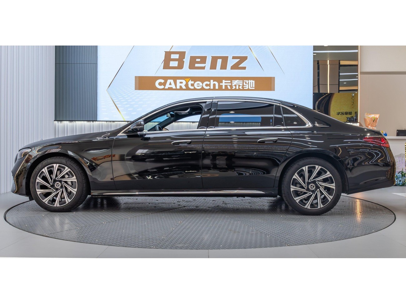 Mercedes-Benz E 300 L 2024