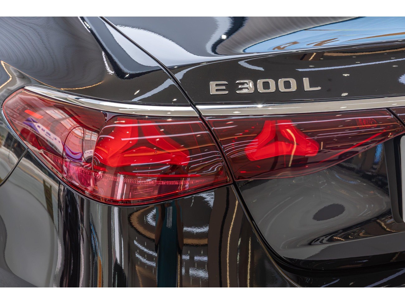 Mercedes-Benz E 300 L 2024