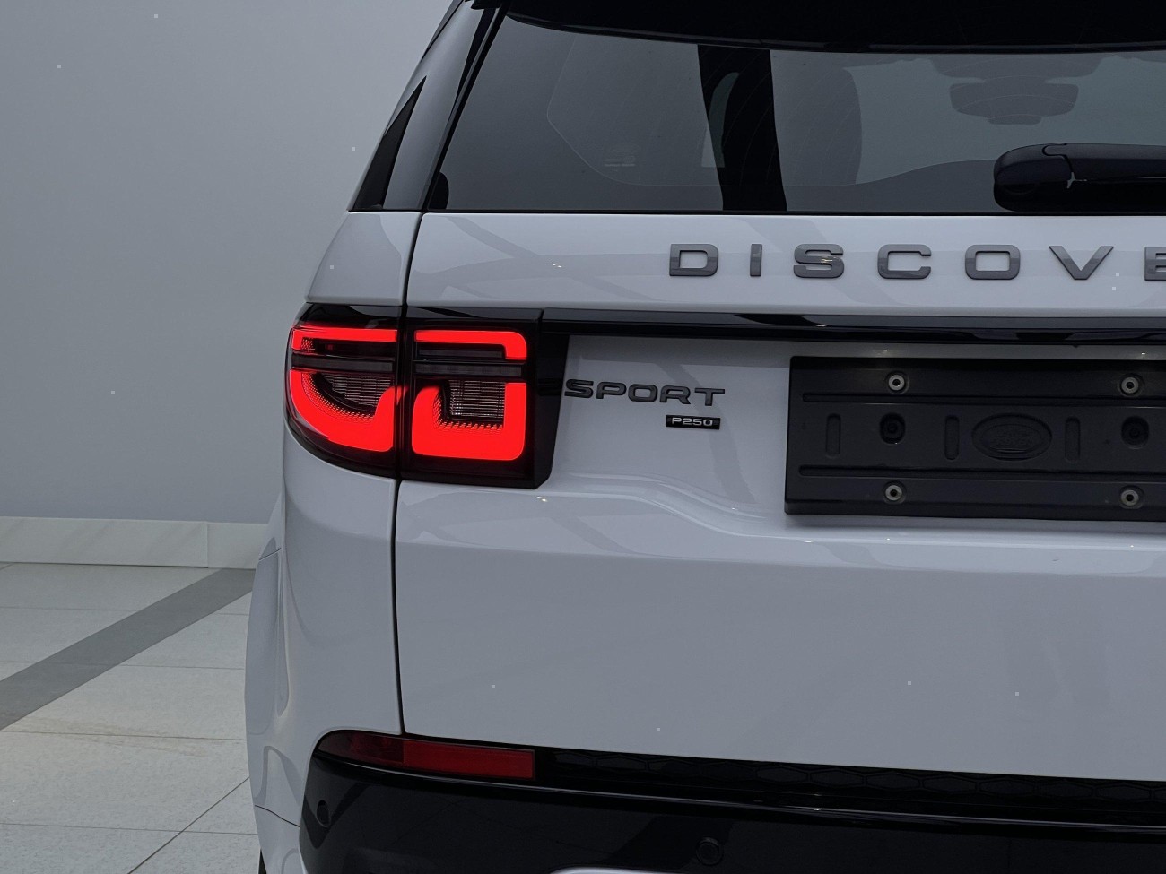 Land Rover Discovery Sport 2023