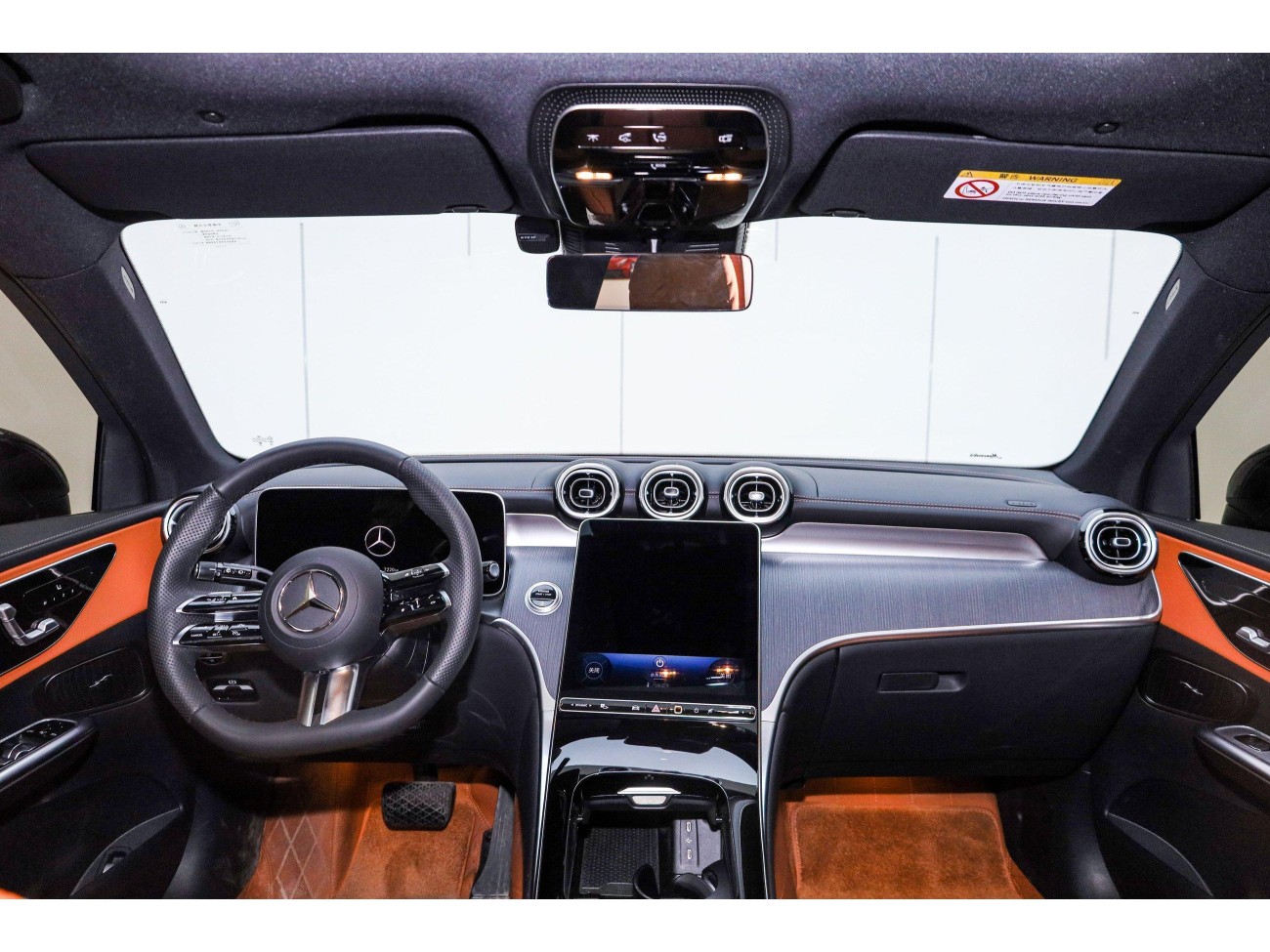 Mercedes-Benz GLC 260 L 2025