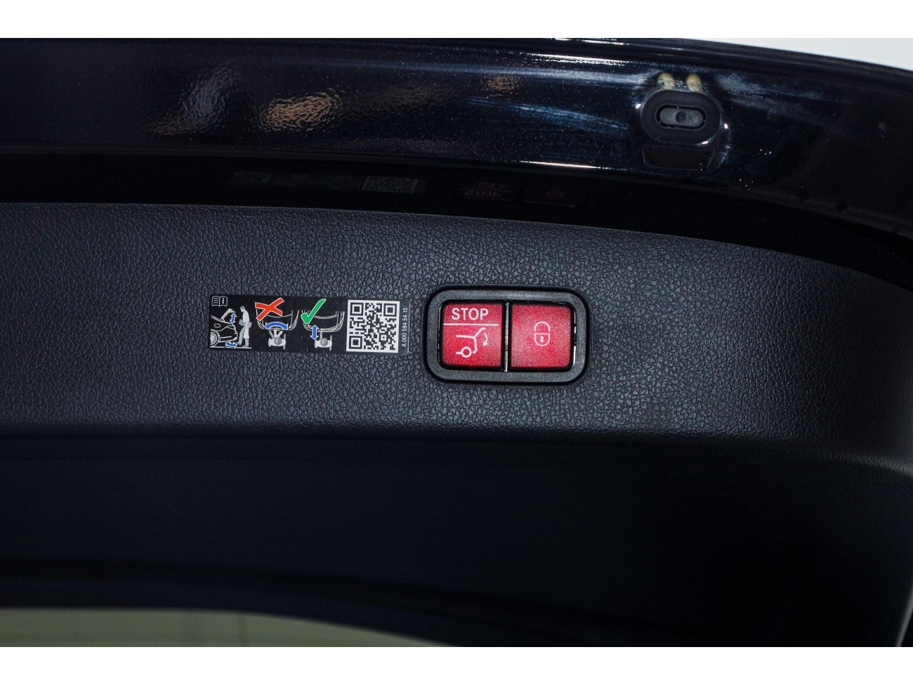 Mercedes-Benz GLC 260 L 2025