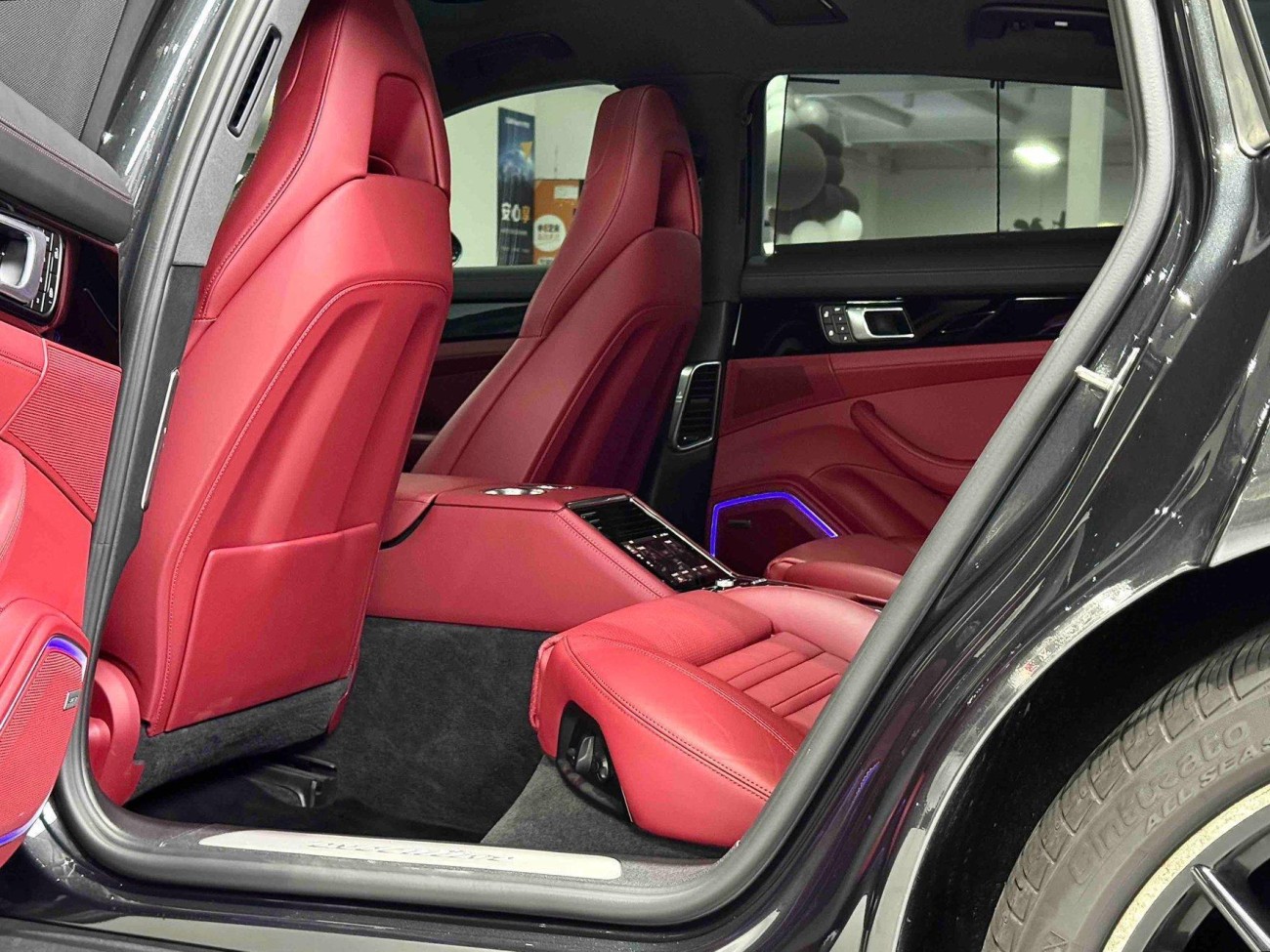 Porsche Panamera 2022