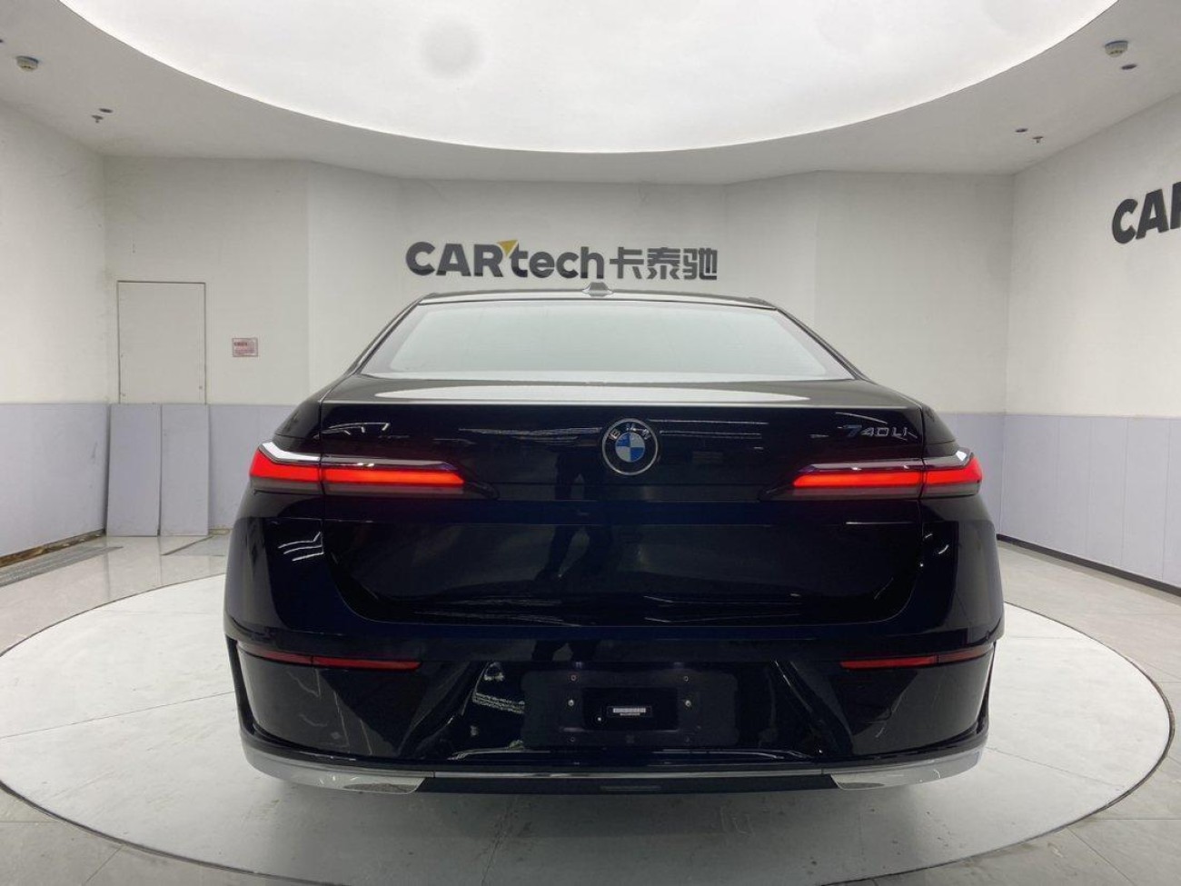 BMW 740Li 2024