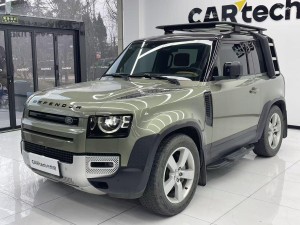 Land Rover Defender 2023