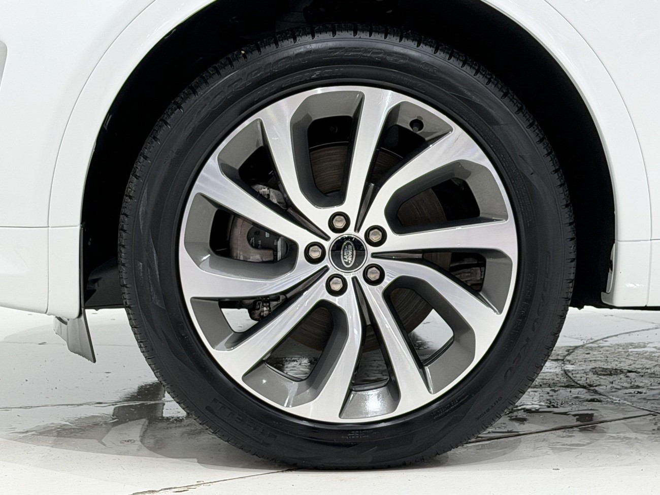 Land Rover Discovery Sport 2023