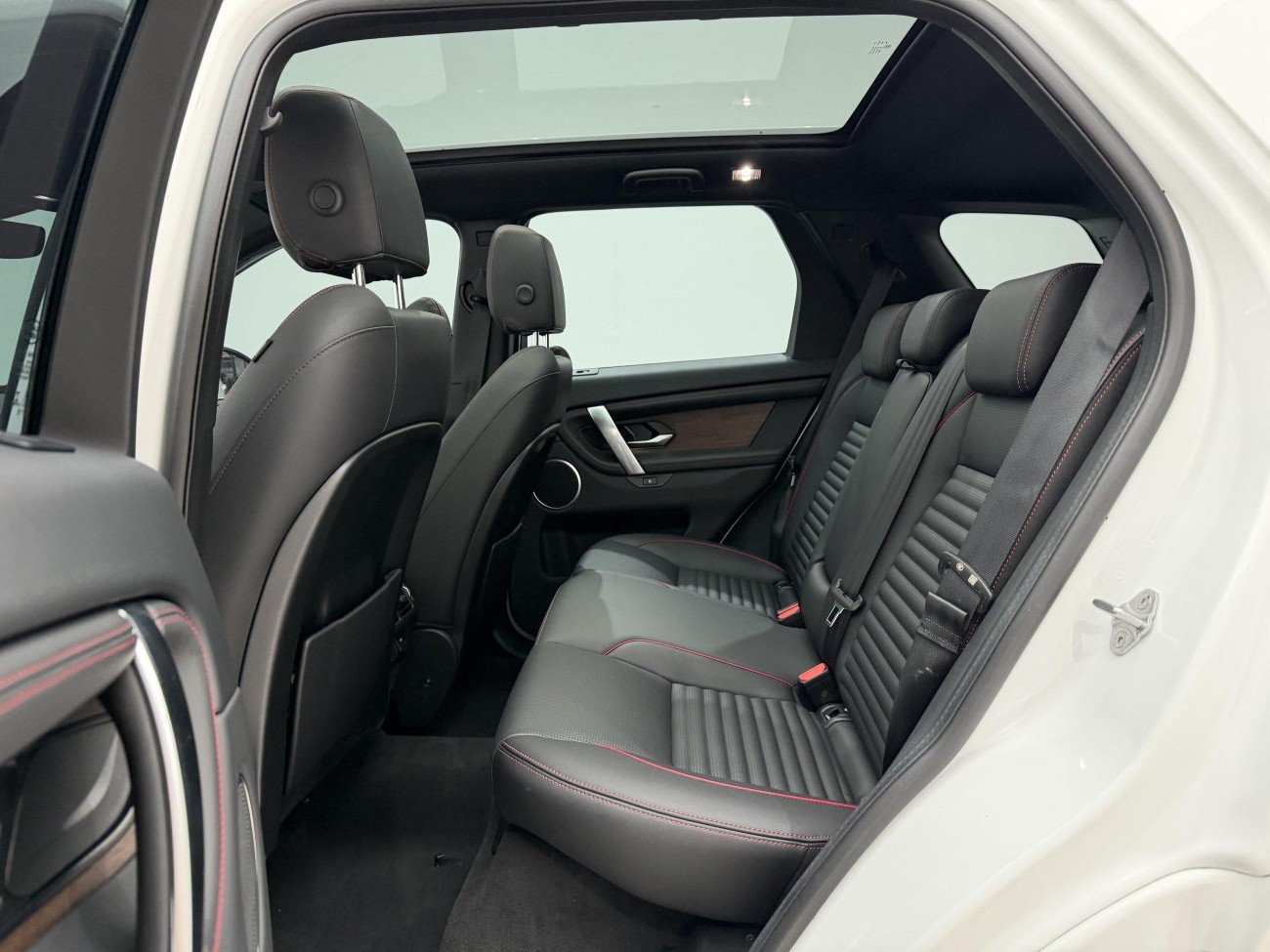 Land Rover Discovery Sport 2023