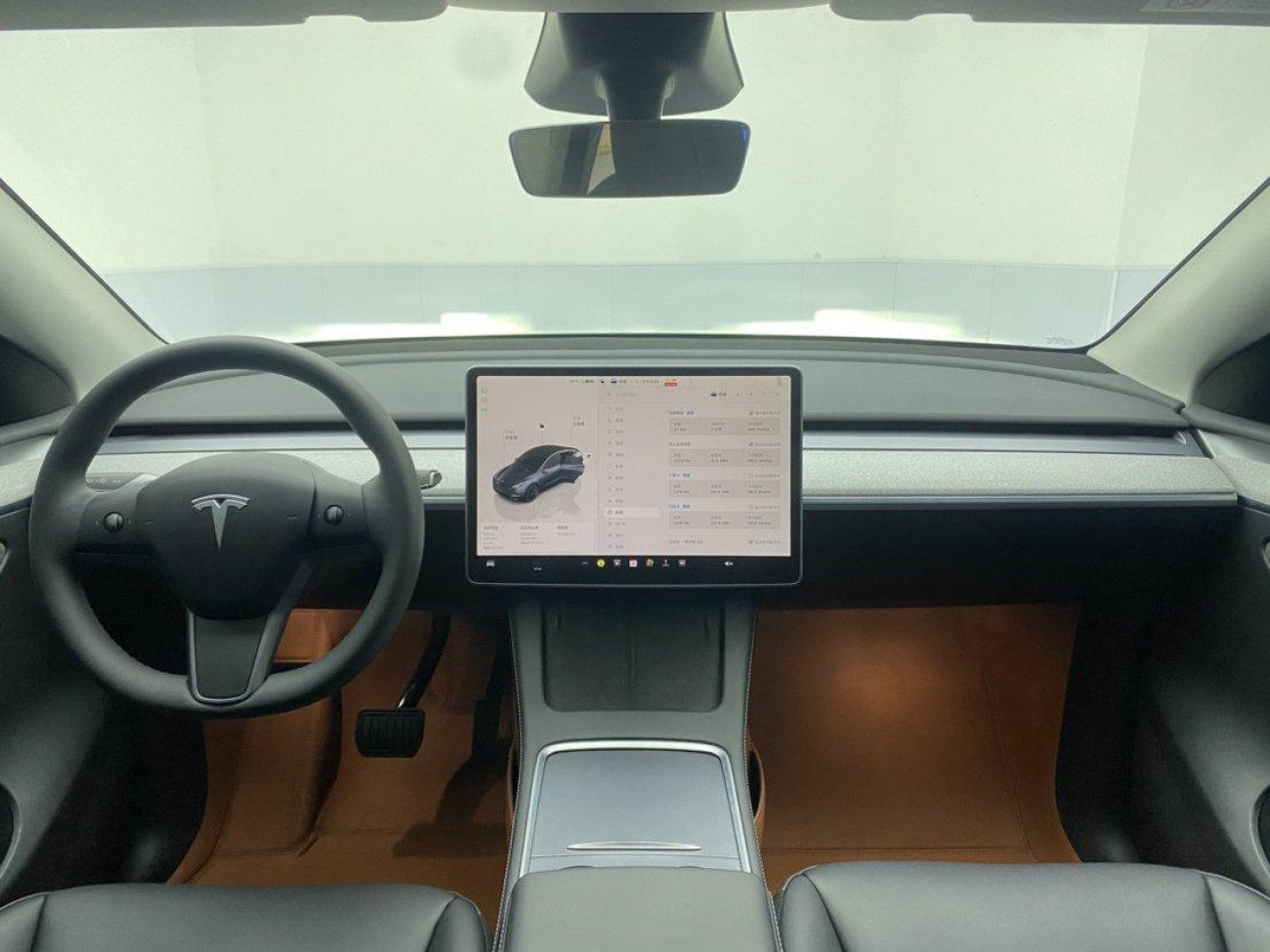 Tesla Model Y 2024