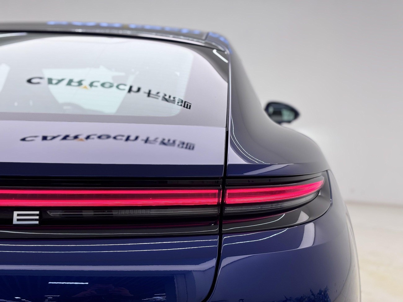 Porsche Panamera 2025