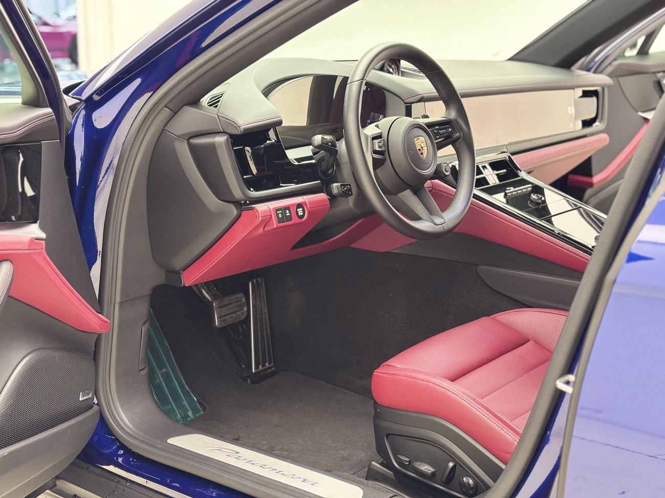 Porsche Panamera 2025