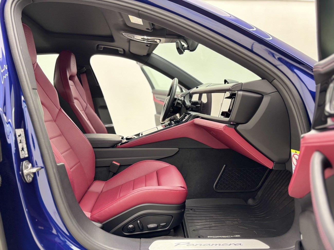 Porsche Panamera 2025