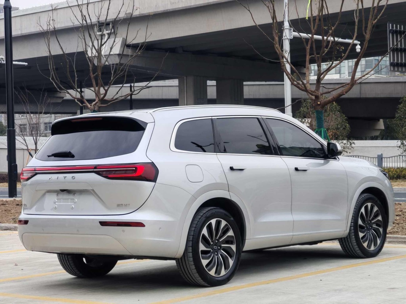 AITO M7 2024